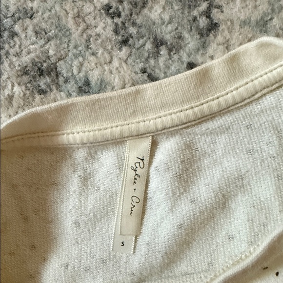 Rylee + Cru Long Sleeve Top - Picture 4 of 9